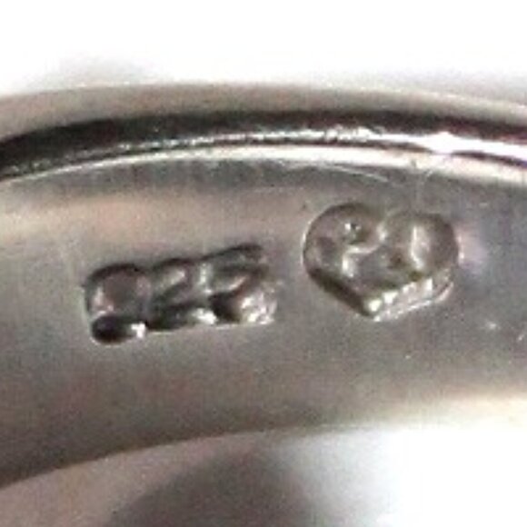 Sterling Silver Ornate Amethyst Ring - Picture 5 of 7